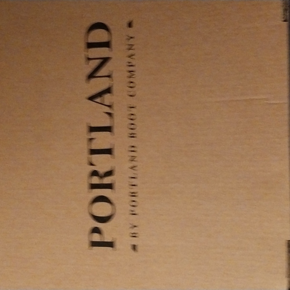 Portland Boots. New In Box. Size 10 - Picture 8 of 12